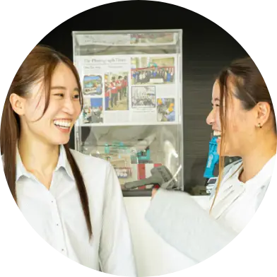 女性社員の画像