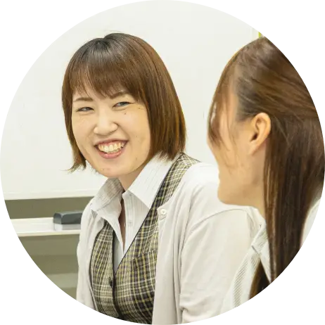 女性社員の画像